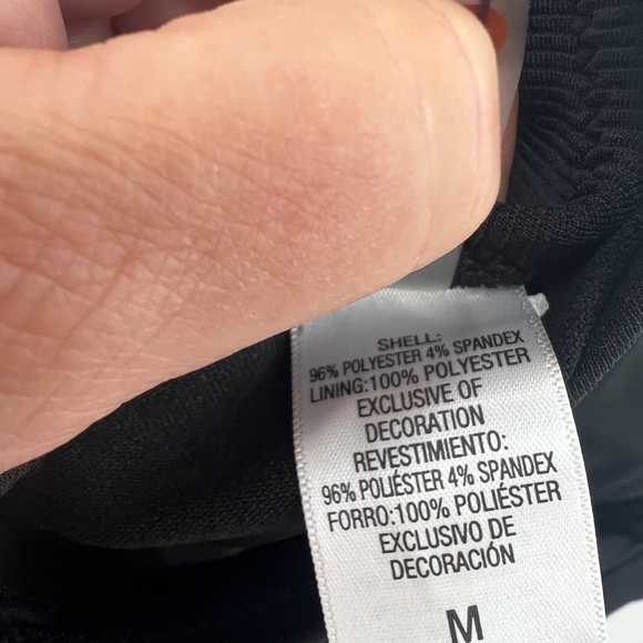 Shade Shore one piece bathing suit Size medium - Picture 5 of 6